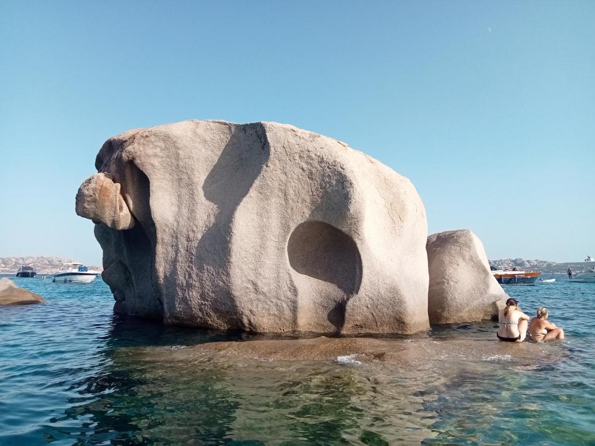 Casa Silvia Lägenhet La Maddalena  Exteriör bild